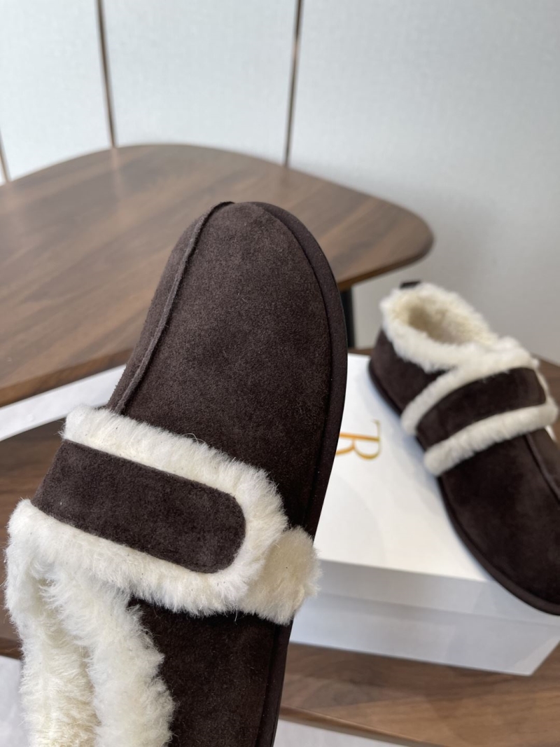 The R0w boots